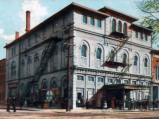 GENNETT Theatre, Richmond, Indiana