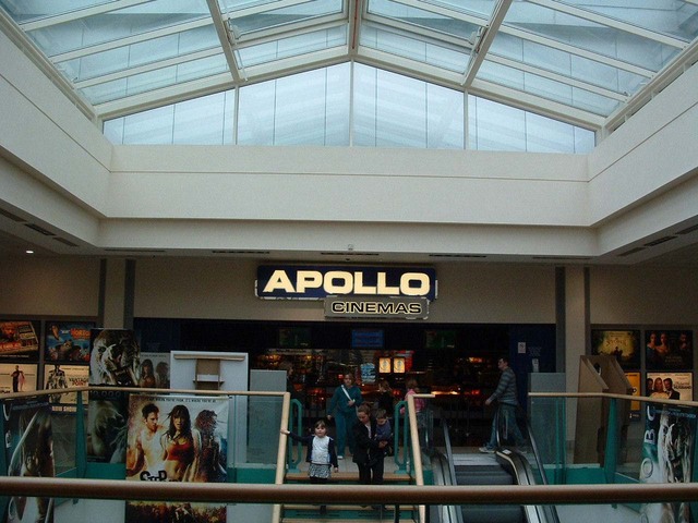 Entrance to Apollo Cinemas