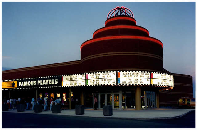 Famous Players: Oakville Town Centre Cinemas