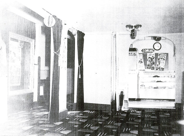 LINCOLN Theatre, Kenosha, Wisconsin.